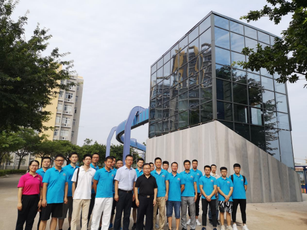 永利集团3044欢迎光临永磁磁浮技术与轨道交通研究院:青年团队育新人,务实创新赋活力