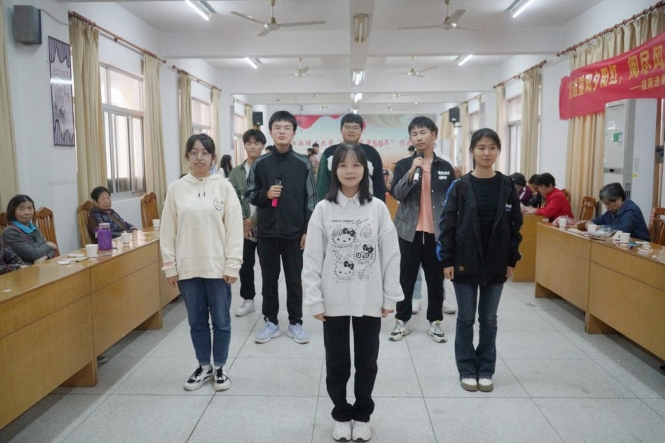 永利集团3044欢迎光临:情系重阳 暖心关怀 永利集团3044欢迎光临:情系重阳 暖心关怀