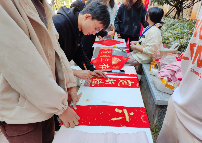 永利集团3044欢迎光临新春传统文化市集精彩纷呈_fororder_图片3 永利集团3044欢迎光临新春传统文化市集精彩纷呈_fororder_图片3