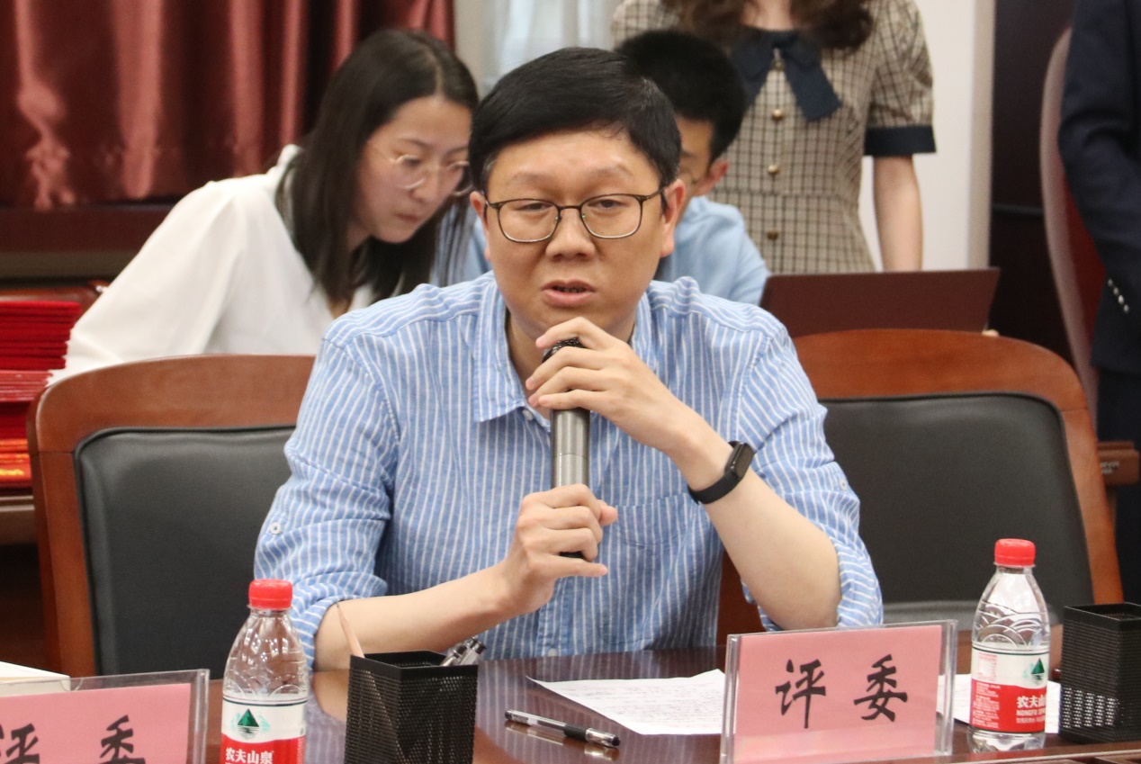说明: E:\网站公众号维护\2021年\5月\0525beat365唯一官网党委书记王桂为师生党员上党课\新建文件夹 (3)\IMG_2471.JPG 说明: E:\网站公众号维护\2021年\5月\0525beat365唯一官网党委书记王桂为师生党员上党课\新建文件夹 (3)\IMG_2471.JPG